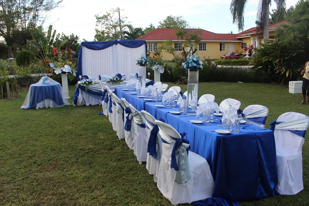 Villa Loyola Ocho Rios