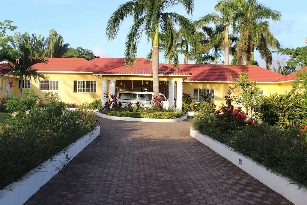 Villa Loyola Ocho Rios